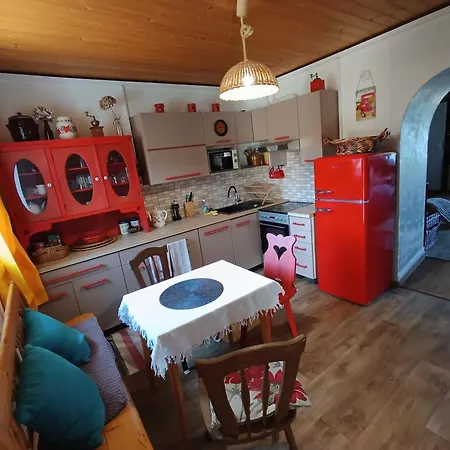 Tutto House&home Сasa de vacaciones Lubno