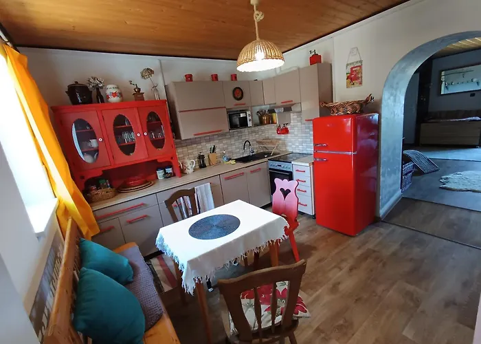 Tutto House&home Dom wakacyjny Lubno